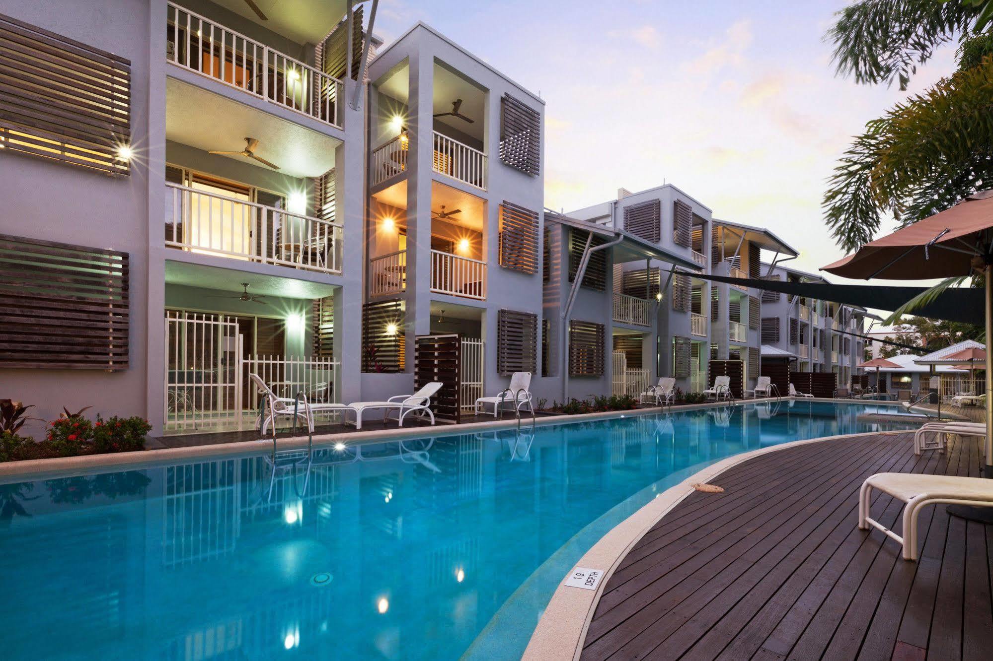 Mantra Aqueous On Port Aparthotel Port Douglas